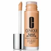 Base de Maquillaje y Corrector Clinique Beyond Perfecting Foundation a...