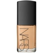 Base de Maquillaje NARS Cosmetics Sheer Glow - Diferentes colores - Va...