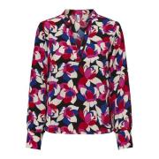 Blusa estampada con cuello de pico